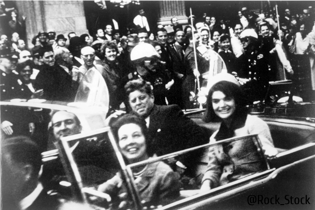 UNSPECIFIED - CIRCA 1754: John F Kennedy motorcade, Dallas, Texas USA, 22 November 1963. Close-up view of President and Mrs Kennedy and Texas Governor John Connally and his wife. Photographer: Victor Hugo King. (Photo by Universal History Archive/Getty Images)
